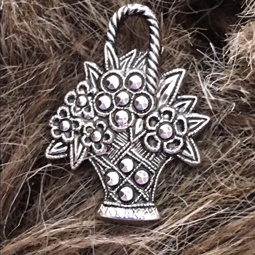 Vintage Avon 1982 marcasite basket pin brooch